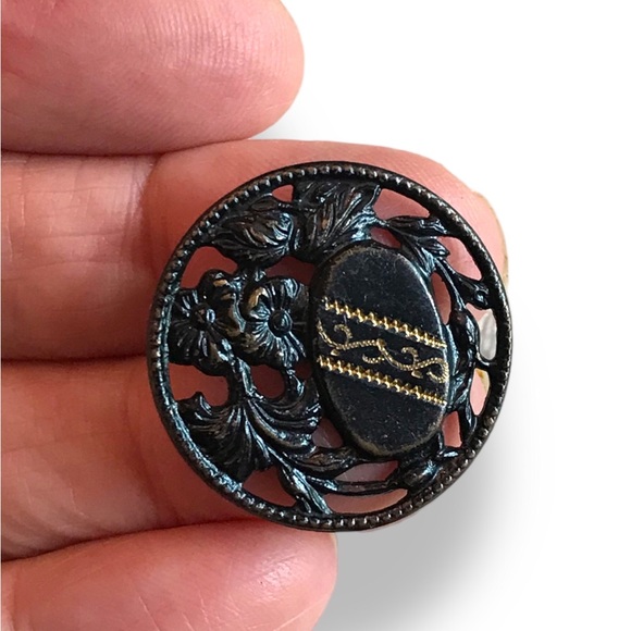 Vintage Victorian Antique Black Metal Geometric and Floral Button - Picture 3 of 5